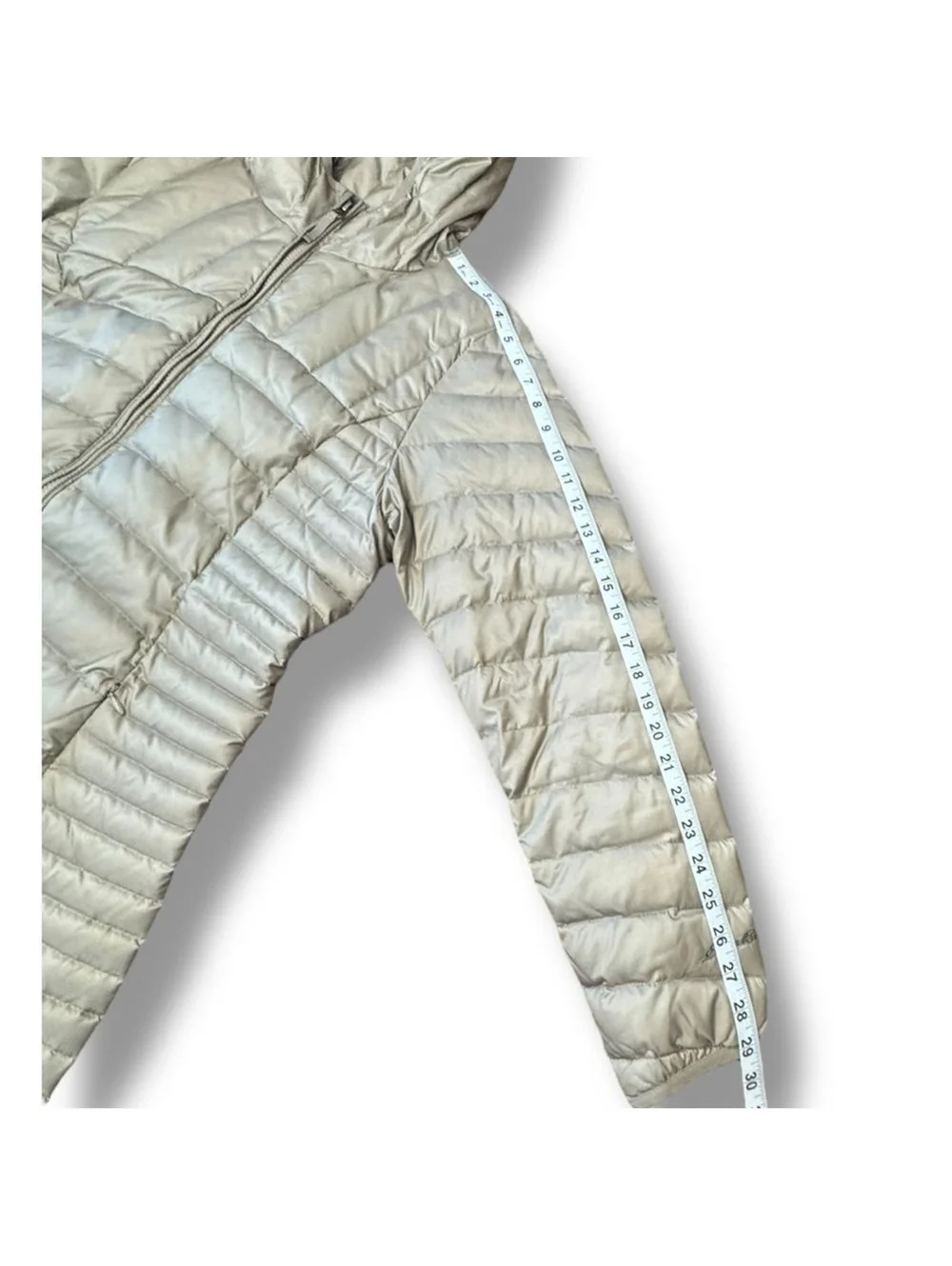Eddie Bauer Champagne 80% Down Puffer Coat Preppy Quilted Winter Women’s Sz L